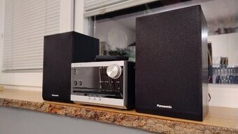 Mikrosystém Panasonic SC-PM270EG strieborný