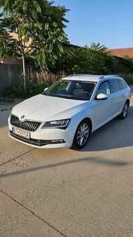 Škoda superb combi 3