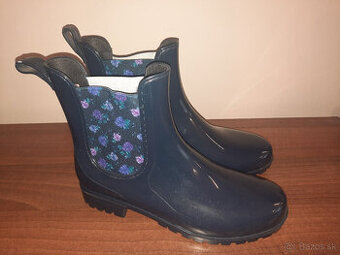 Nenosené dámske gumáky esmara (veľ. 37)