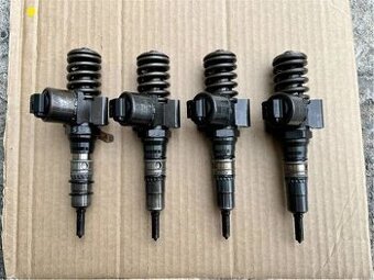 Predám vstrekovacie trisky pre 2.0tdi 103kw BKD 038130073G+ - 1