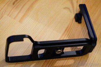 L-plate pre SONY A7iii, A7 Riii