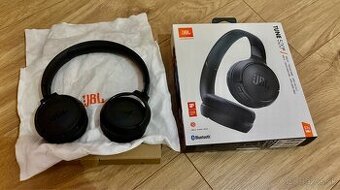 JBL Tune 520BT