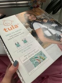 Nosič dieťaťa Tula Baby Coast Electric Leaves