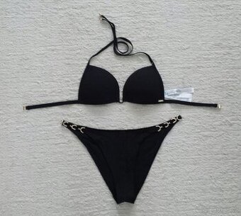 Nové dámske plavky 42