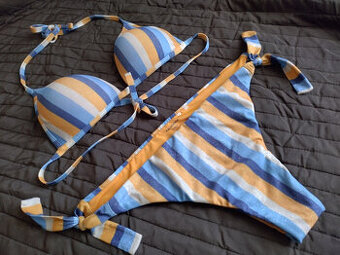 NOVE Calzedonia trblietave pasikave bikini