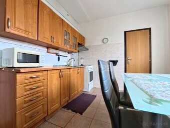 Na predaj 3 izbový slnečný byt v Nitre na Klokočine …