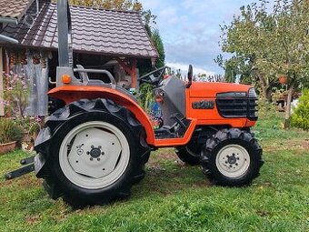 Malotraktor Kubota GB200