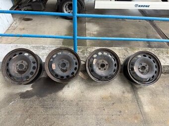 VW Golf V R16 (5x100)