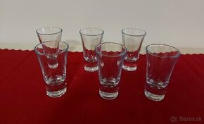 Kvalitné české sklo 6 ks štamperlíky v 100% stave