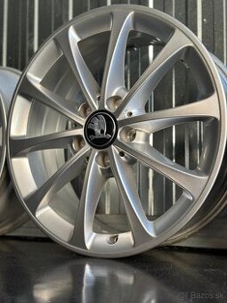 #32 Elektróny originál Škoda r17