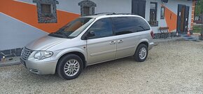 Chrysler  Voyager 2.8CRD 7 Miest  bez korózie
