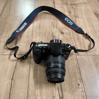 Canon EOS 500