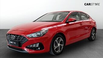i30 Fastback