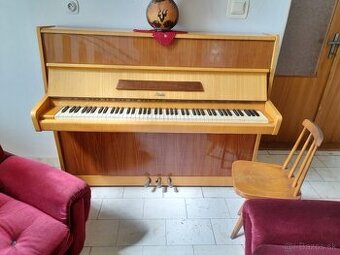 Na predaj Piano