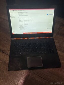 Lenovo Yoga 900