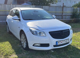 Opel Insignia 2.0 CDTI 4x4 Sports Tourer OPC Line 118 kW