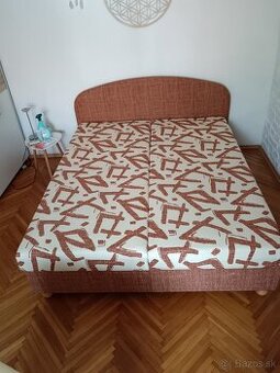 Darujem manželskú posteľ - 1