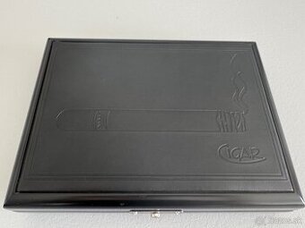Humidor v koži nový