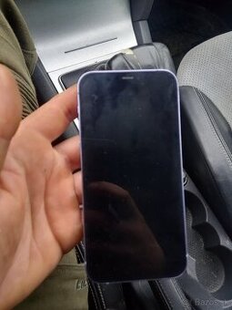 Zablokovaný iphone - 1