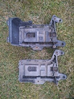 Držiak baterky octavia 2