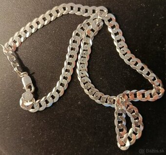 Nova nenosena strieborná retiazka