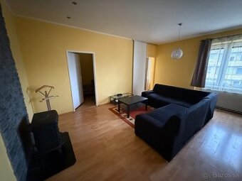 Prenajom 2,5 izbový byt v Košiciach v Starom meste