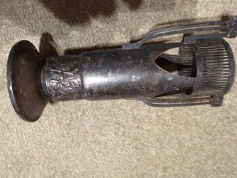 Starozitna vaza-trofej