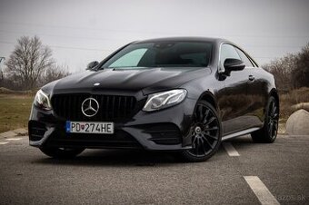 Mercedes-Benz E Kupé 400 4MATIC A/T