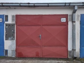 Predám garáž na C I - 1