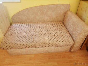 Rozkladací gauč/posteľ