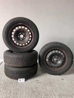 2xNokian, 2x Kleber 215/60 R16 zimné, 5x112