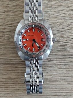 Seestern 300T Homage Dive automatic diver watch 42 mm
