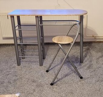 Predam barovy stôl a 2ks stolička