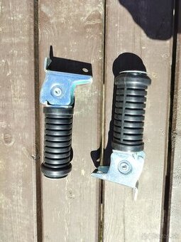 Simson S51 - Zadné stúpačky