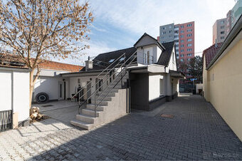 Na predaj rodinný dom so 4 bytmi - Bratislava, Vrakuňa