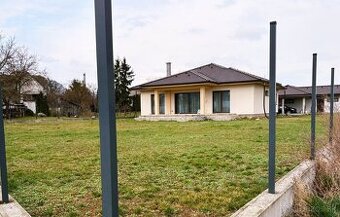 Na predaj krásny Nový 4 izbový bungalov NOVOSTAVBA, Borčice
