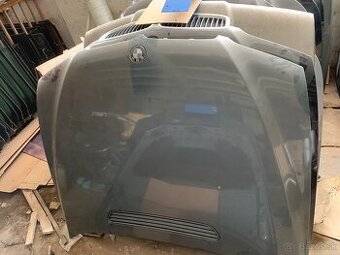 Kapota bmw e65 e66