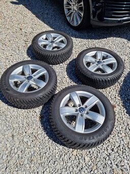 5x112 R16 orig. Volkswagen T-Roc 205/60R16 zimné, nepoškod.