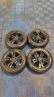 R16 Mercedes