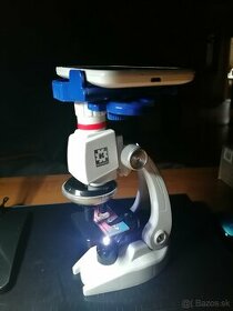 Detský mikroskop