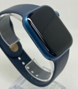 Predam hodinky Apple Watch 7 45mm, lacno.