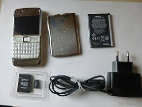 Nokia E71-1 biela-strieborná