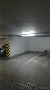 Parkovacie miesto v garáži - Miletičova ul.