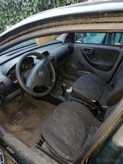 Opel Corsa C 1.2 (2001) – NEPOJAZDNÉ – STK platná – SÚRNE