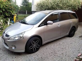 Predám Mitsubishi Grandis 2.4 benzin 7 miestne
