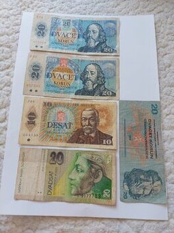 Staré bankovky.