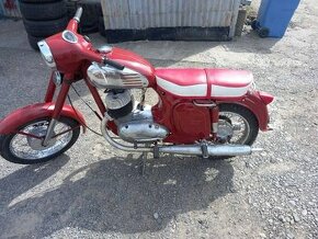 Jawa 350 dobrom stave