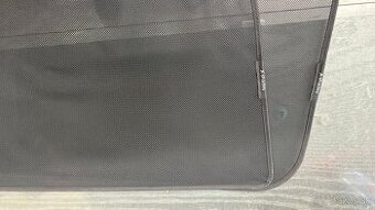 Škoda Karoq Protislnečná clona x-schades