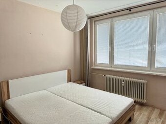 🏡 NA PRENÁJOM 3-izbový byt na ul.Gorkeho