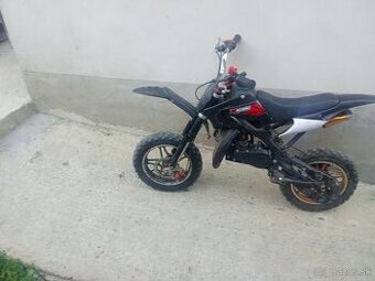 Predám minibike cross za 150€ plne funkčna